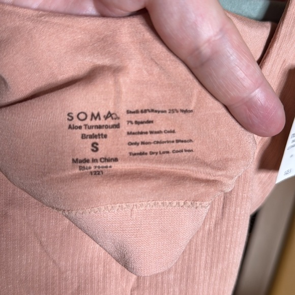 NWT Soma Soma Seamless Aloe Turnaround Bralette - Tan Size Small - Picture 2 of 5
